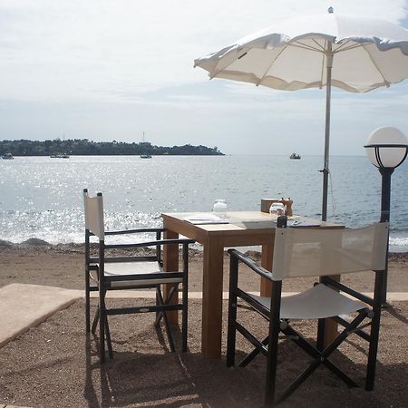 Agay Beach Hotel Saint-Raphaël Exterior foto